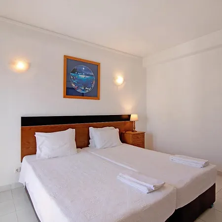 Baleeira 9D, Vista Mar, Com Piscina *