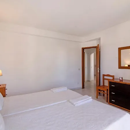 Baleeira 9D, Vista Mar, Com Piscina * Armação de Pêra